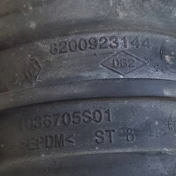 Renault Megane III Coupé Osa image 3