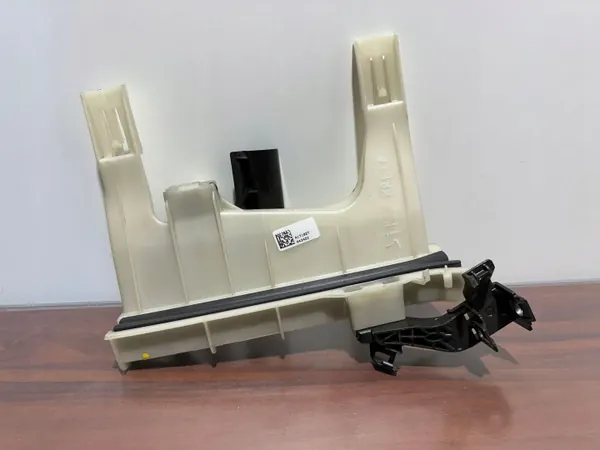 OEM FBZ24502 Front Door Window Guide - Alfa Romeo image 2