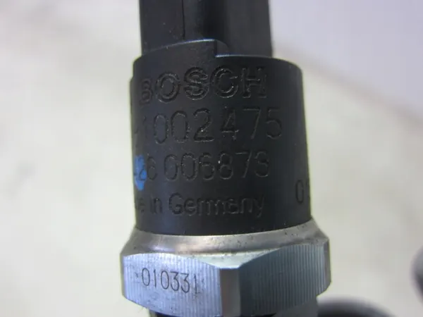 BMW OEM 13537805722 Einspritzschiene für 3.0D M57 image 9