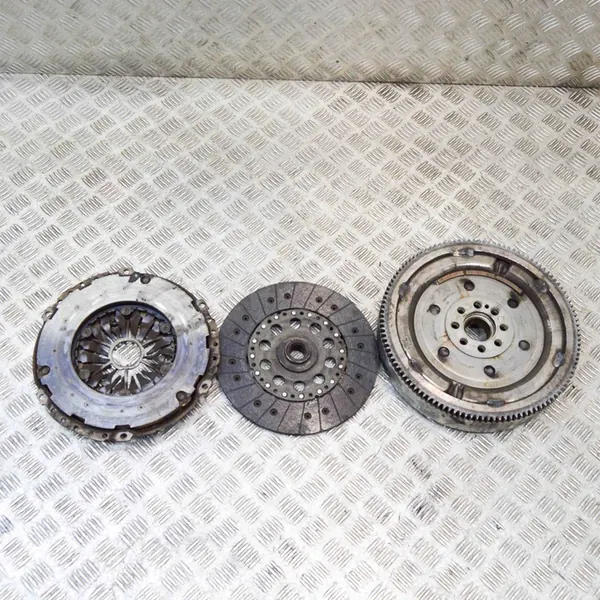 Kokonainen kytkin MAZDA 6 ESTATE 2.2L diesel 2011 R2A116610B image 4