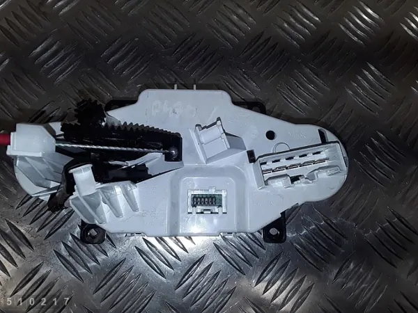 Módulo control aire acondicionado Ford Fiesta OEM 8a6118549 image 4