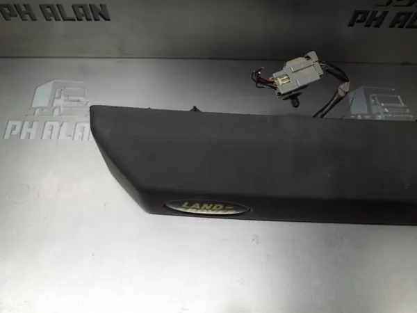 Baklucklist Land Rover Discovery 3 OEM AH22-431E76 image 4