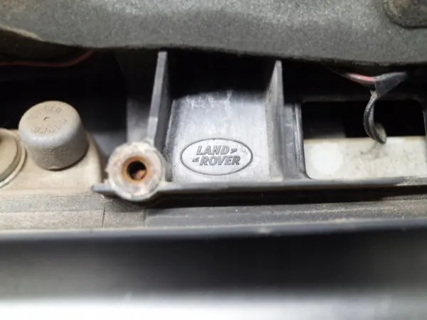Baklucklist Land Rover Discovery 3 OEM AH22-431E76 image 7