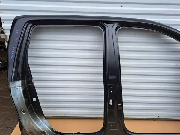 Höger tröskelpanel Nissan Navara D23 OEM G60205XAMB image 4