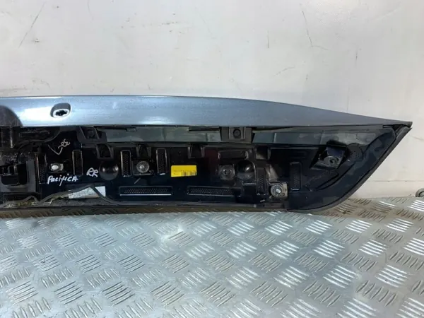 Chrysler Pacifica Spoiler OEM 5MW30LAUAF image 5