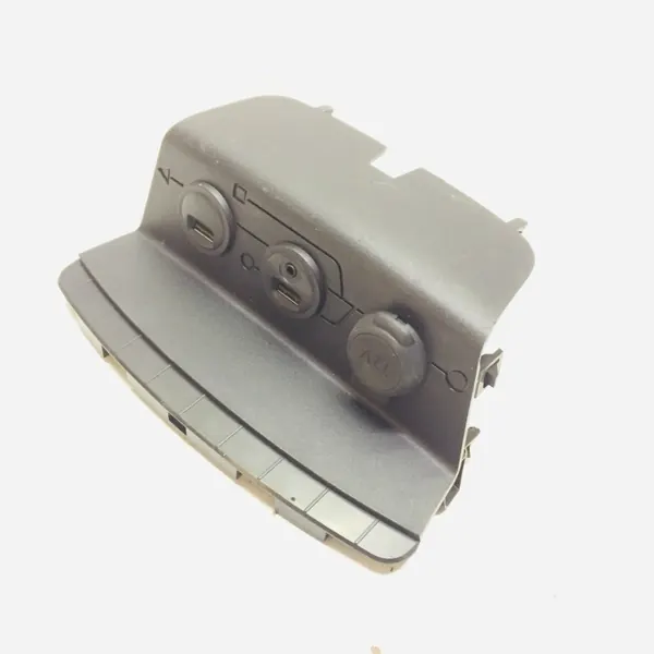 Prateleira Aux com 2x USB Peugeot 208 - Qualidade OEM image 2