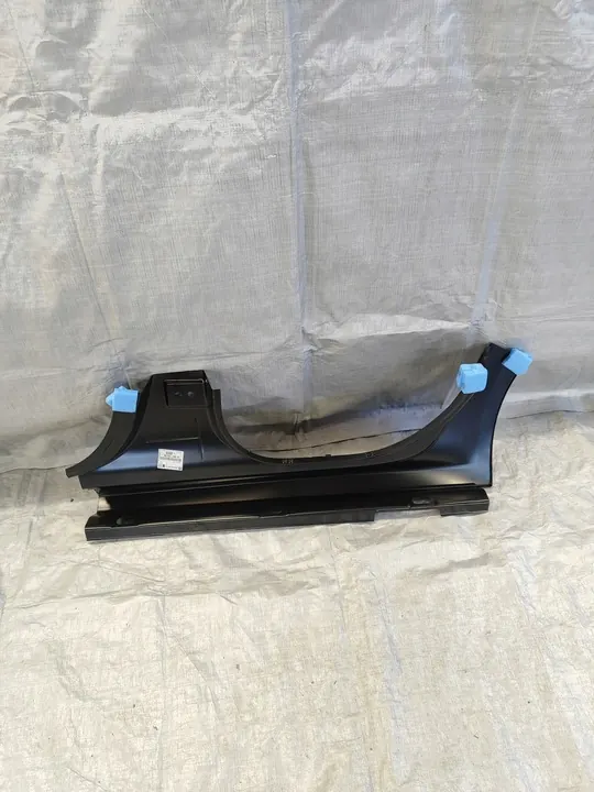 PEUGEOT 208 II Rechter Schweller image 2