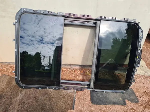 Panoramadak OEM 7212749 voor BMW X3 F25 - 2 Ruiten image 2