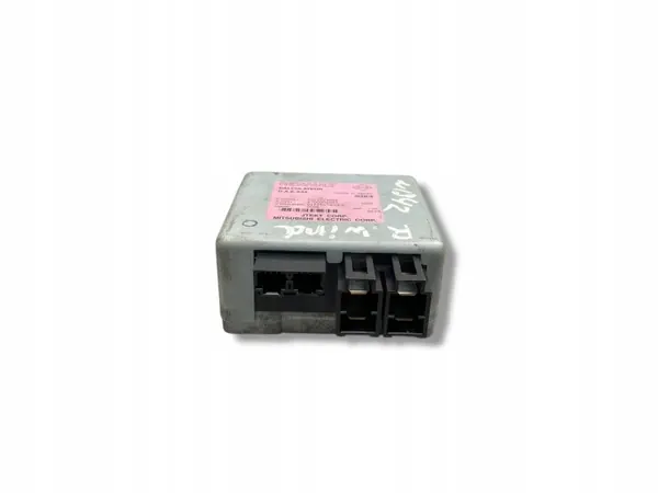 Renault Wind ohjausavustinmoduuli OEM 8201029886 image 2