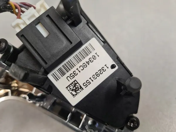 Interrupteur Commande Radio Volant OEM 13268686 image 6