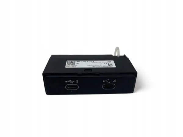 Audi e-tron USB-pistorasia OEM 4N1035722 - Käytetty image 2