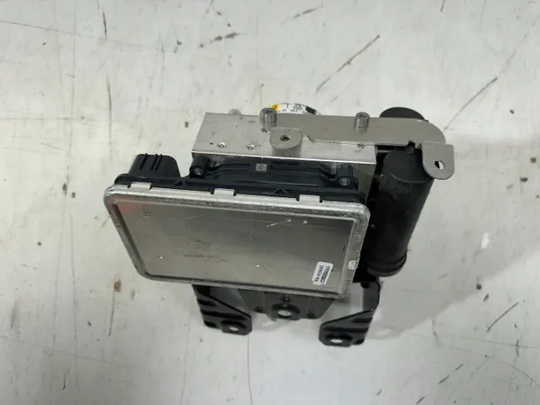 Compresseur Airmatic Mercedes OEM A2979013903 image 6