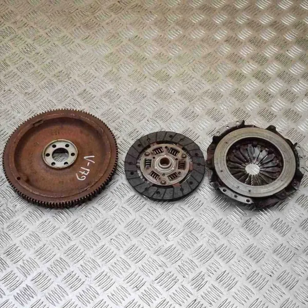 Dacia Sandero 2017 Kytkinpaketti image 3