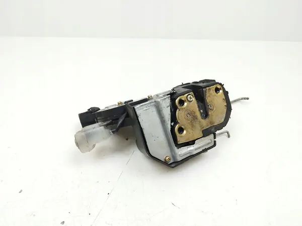 Verrou de hayon Toyota RAV 4 2002 2C08 image 3