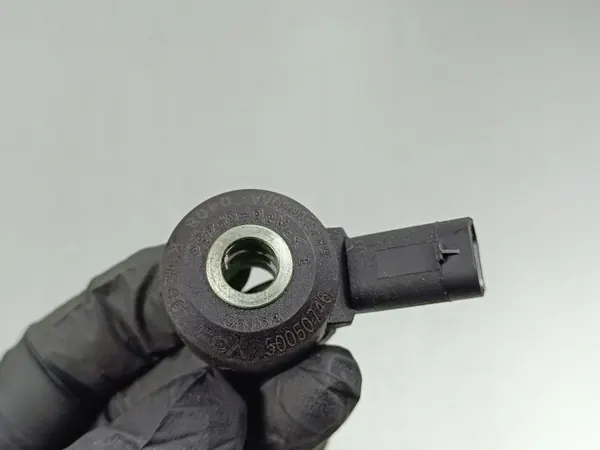 Alfa Romeo kloppsensor OEM 13223050 - Gebruikt image 2