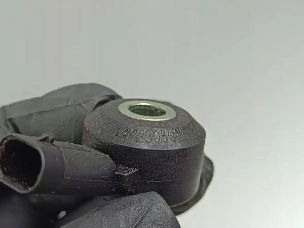Alfa Romeo kloppsensor OEM 13223050 - Gebruikt image 4