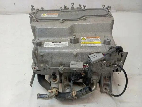 OEM 9410A095 Onduleur pour Mitsubishi Outlander III Hybride image 4