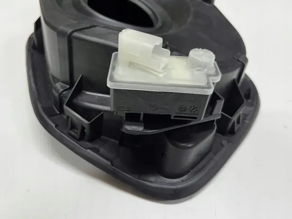 OEM 39167574 Opel Corsa F Trappe à Carburant 2019- image 4