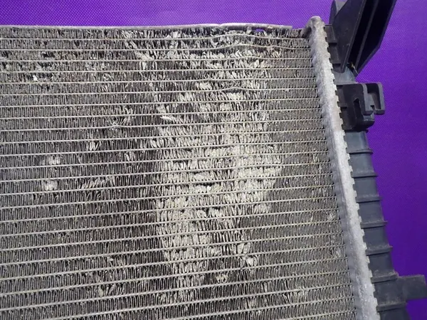 MERCEDES E-KLASA W211 06-09 3.0 D Waterkoeler A2115003402 image 2