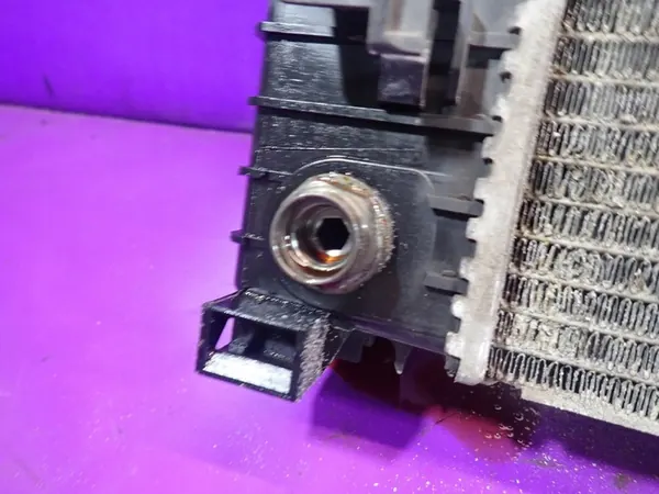 MERCEDES E-KLASA W211 06-09 3.0 D Waterkoeler A2115003402 image 9