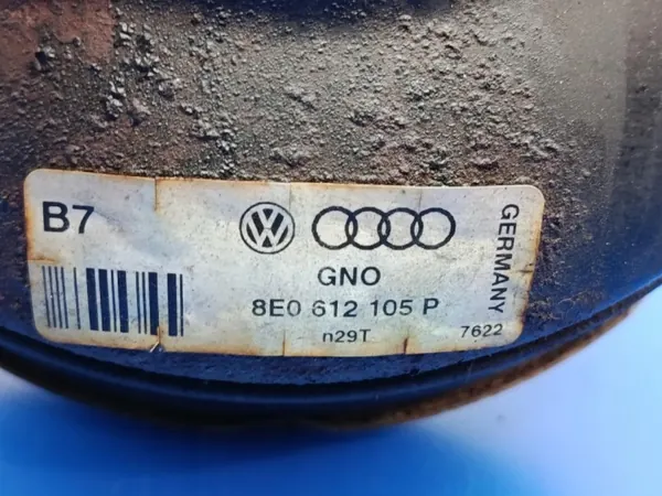 Rembekrachtiger Audi A4 B7 2.0TFSI OEM 8E0612105P image 3