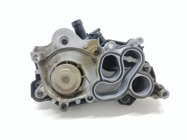 Vattenpump Audi A3 S3 8V 2016 image 3