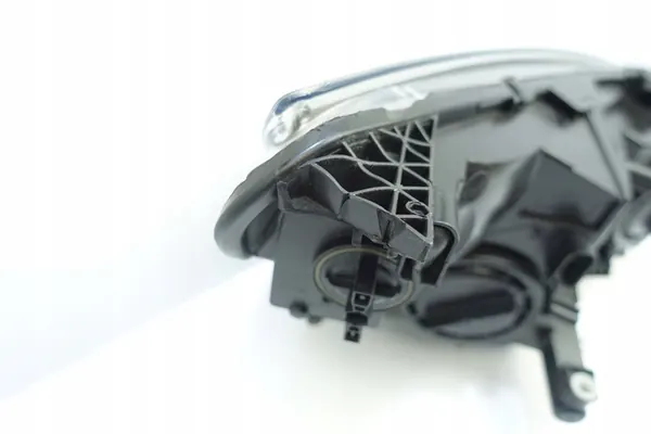 Vasen ajovalot Opel Astra IV J GTC image 7