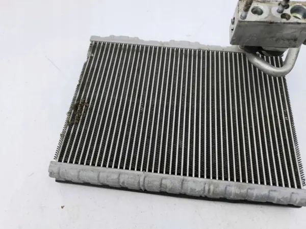 Peugeot 5008 2011 A/C Verwarmingskern OEM S3724005 image 10
