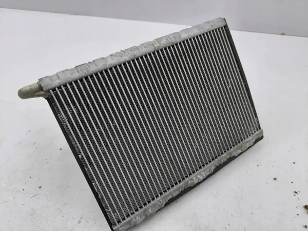 Peugeot 5008 2011 A/C Verwarmingskern OEM S3724005 image 4