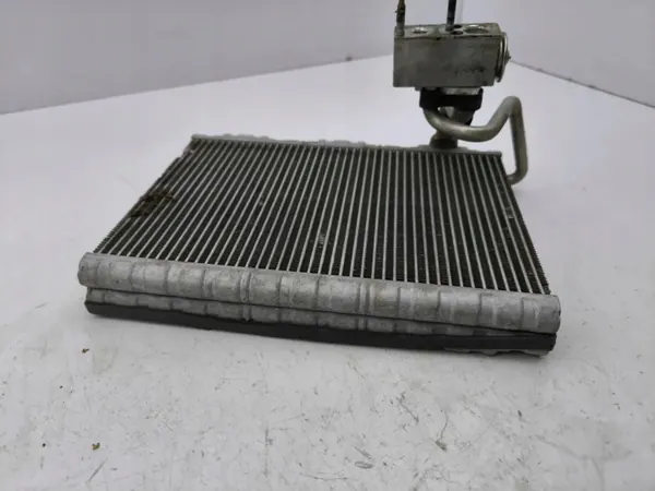 Peugeot 5008 2011 A/C Verwarmingskern OEM S3724005 image 7