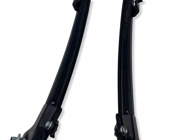 Toyota GT 86 2013 Framdörr fönsterledare OEM AMD232236 image 4
