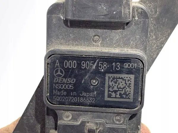 Capteur NOx OEM A0009055813 pour Mercedes Sprinter image 6