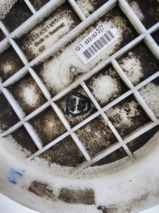 Sensor de nível de combustível Audi A6 C6 image 6