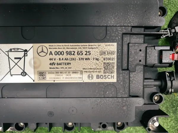 Mercedes-Benz Akku OEM A0009826525 8.4Ah image 3