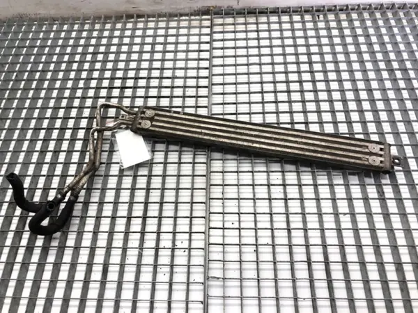 Öljynjäähdytin OEM 4H0422885D Audi A8 D4 4.2 351hv image 2