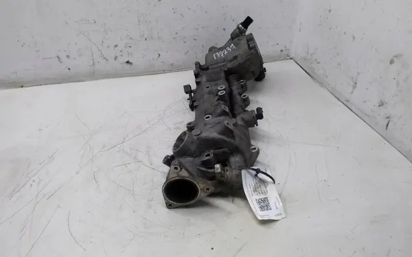 Begagnad insugsgrenrör OEM A6420900337 Mercedes E image 4