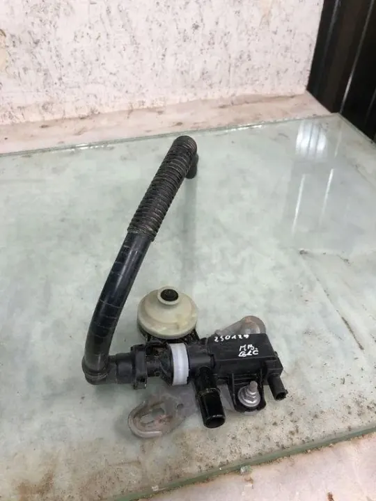 Électrovanne Mercedes-Benz OEM A2544704000 image 2