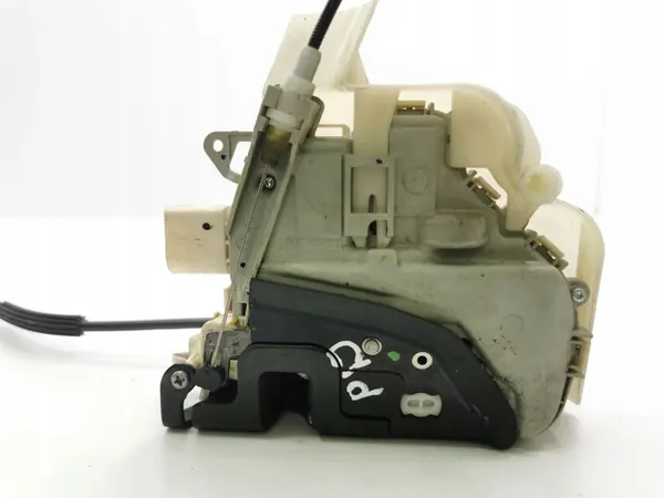 Audi A6 C7 2011 Höger Framdörrslås OEM 8J2837016C image 8