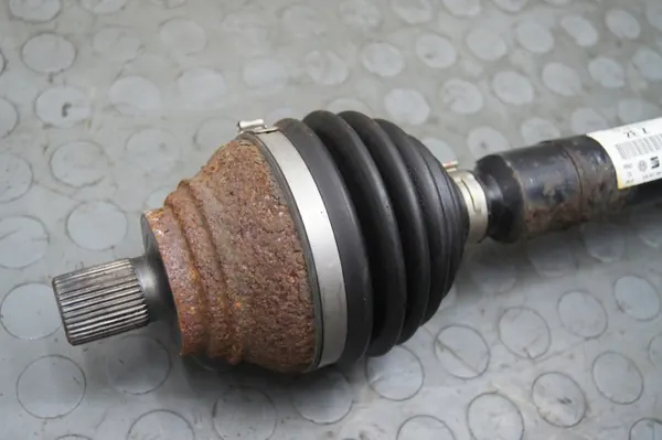 Höger Fram Lång Drivaxel OEM 5Q0407272E image 3
