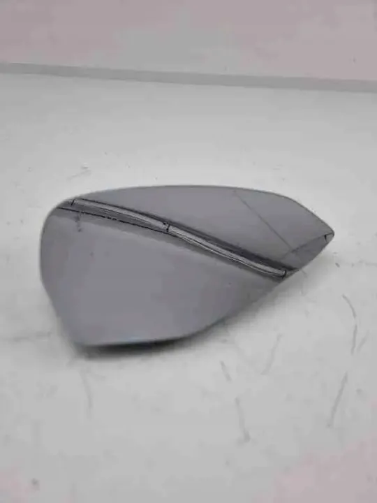 Audi A4 B9 Spiegel-Einsatz OEM 210565061 - Rechte Seite image 3