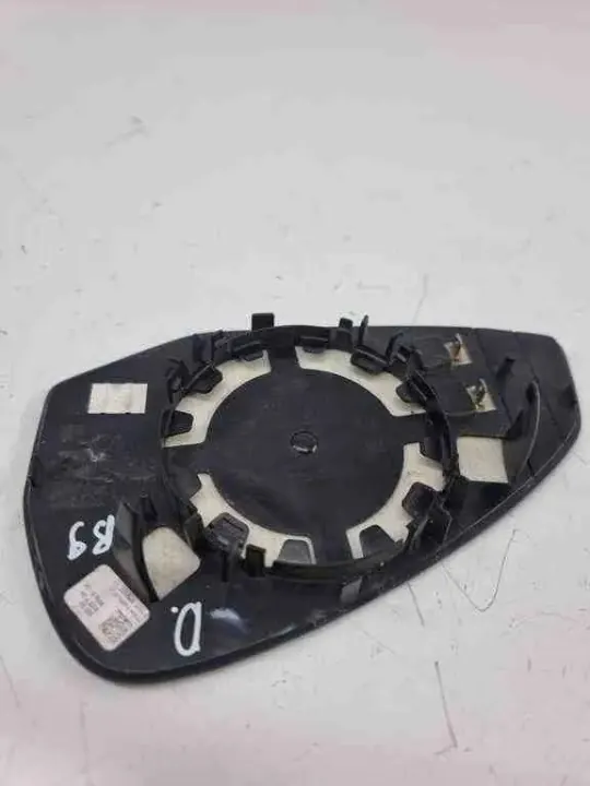 Audi A4 B9 Spiegel-Einsatz OEM 210565061 - Rechte Seite image 4