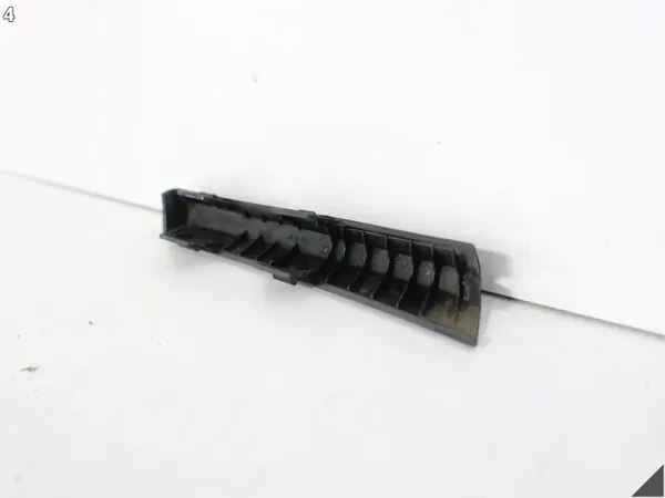Spoiler para-choques dianteiro esquerdo Kia Ceed 3 OEM 67417906 image 5