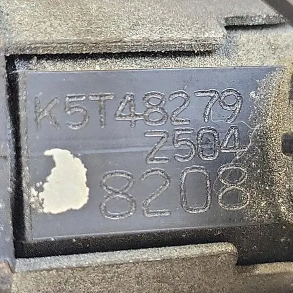 Magnetventil Mazda OE K5T48279 - Gebraucht image 3