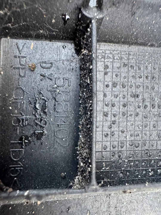 FIAT 500 LIFT 2015- Scivolo di montaggio paraurti posteriore destro OEM image 3