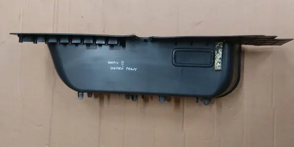 Renault Trafic IV Trittabdeckung Rechts OEM 764623592R image 4