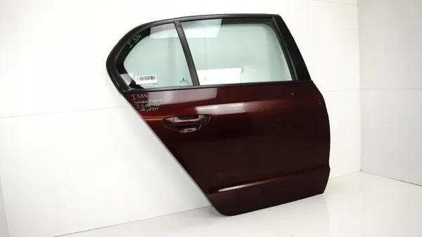 Puerta Trasera Derecha OEM 360165704 Skoda Superb II image 3