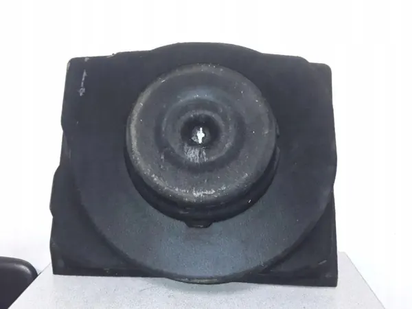 Cubierta Rueda de Repuesto BMW OEM 8218776 - Usado image 3