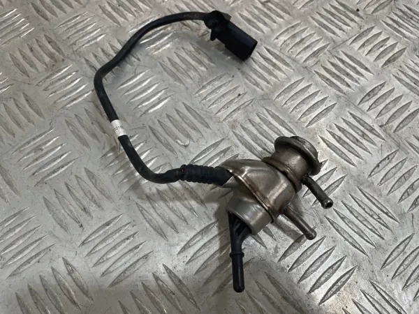 AdBlue-suutin OEM 4G0131113E VW Audi 3.0 TDI:lle image 2
