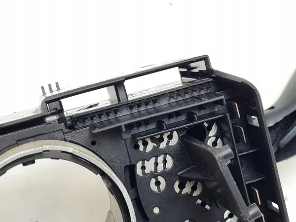 Kombischalter VW Amarok 2011 image 9