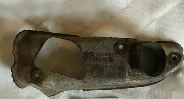 Mercedes hitteschild OEM 0000944641 voor W124 M102 image 2